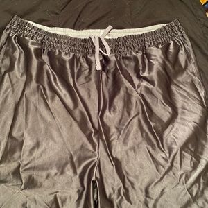 Mens active wear shorts. Size XL